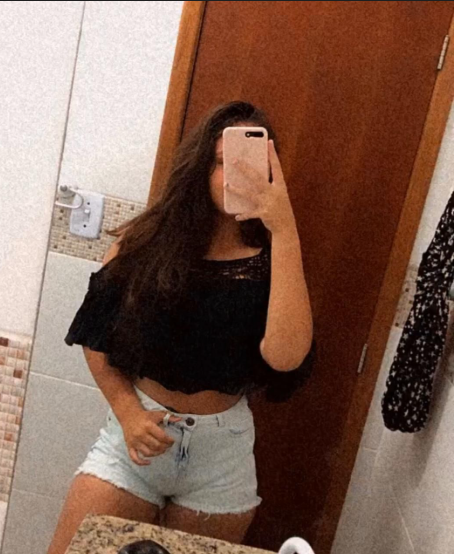 <em>Javiera F.</em>